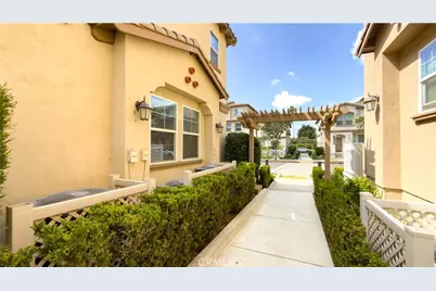 326 N Calvados Avenue, Azusa, CA 91702 - Photo 29