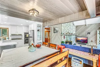 27945 Lakes Edge, Lake Arrowhead, CA 92352 - Photo 7
