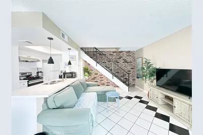 18125 Via Amorosa #3, Rowland Heights, CA 91748 - Photo 3