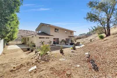 1790 Laurel Canyon Way, Corona, CA 92881 - Photo 31