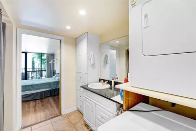 10966 Rochester Avenue #1B, Los Angeles, CA 90024 - Photo 11