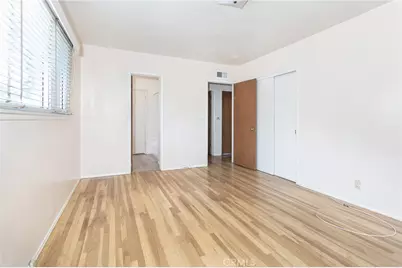 10436 Columbus Avenue, Mission Hills (San Fernando), CA 91345 - Photo 13