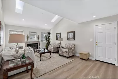 300 W Laurel Avenue, Sierra Madre, CA 91024 - Photo 9