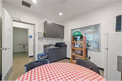 218 W Commonwealth, Fullerton, CA 92832 - Photo 21