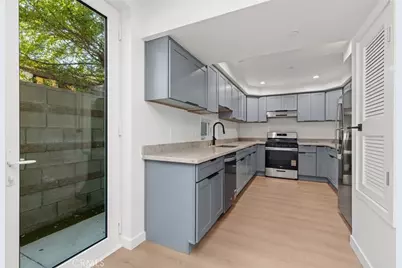 176 N Catalina Avenue #103, Pasadena, CA 91106 - Photo 5