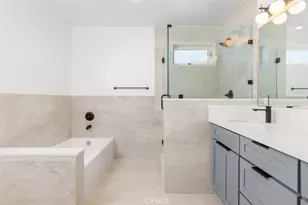 176 N Catalina Ave, Pasadena, CA 91106 - Photo 17