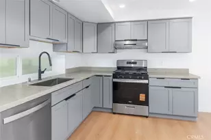 176 N Catalina Ave, Pasadena, CA 91106 - Photo 7