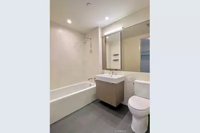 889 Francisco St #3608, Los Angeles, CA 90017 - Photo 13