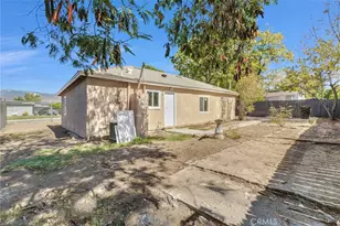26581 14th St, Highland, CA 92346 - Photo 29