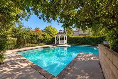 1038 La Presa, Pasadena, CA 91107 - Photo 35
