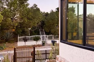 5217 Hub St, Los Angeles, CA 90042 - Photo 55