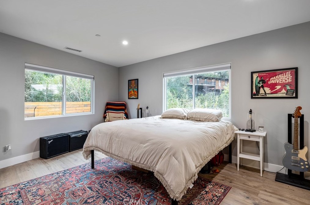 1324 Oak Grove Dr, Los Angeles CA  90041-3116 exterior