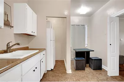 1431 Silver Lake Boulevard, Los Angeles, CA 90026 - Photo 19