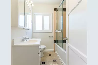 10347 Newhome Avenue, Sunland, CA 91040 - Photo 15