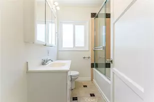 10347 Newhome Ave, Sunland, CA 91040 - Photo 15