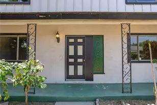 14923 La Valle St, Sylmar, CA 91342 - Photo 31