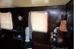 7223 Holmes Ave, Los Angeles, CA 90001 - Photo 13