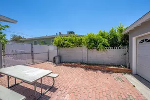 11009 Quill Ave, Sunland, CA 91040 - Photo 31