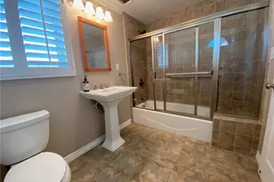 11009 Quill Ave, Sunland, CA 91040 - Photo 17