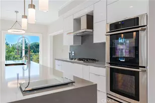 4918 Calvin Ave, Tarzana, CA 91356 - Photo 23