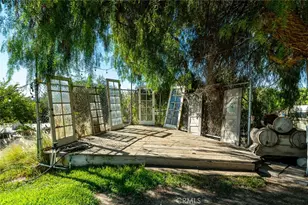 10161 Foothill Blvd, Sylmar, CA 91342 - Photo 35