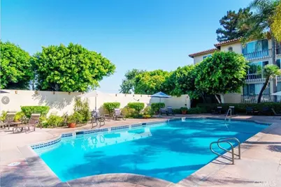 12720 Burbank Boulevard #118, Valley Village, CA 91607 - Photo 17