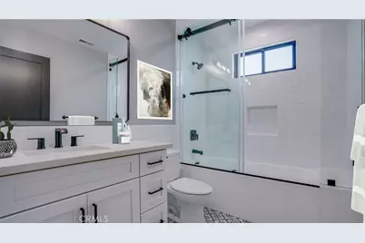 6250 Lindley Avenue, Encino, CA 91316 - Photo 53