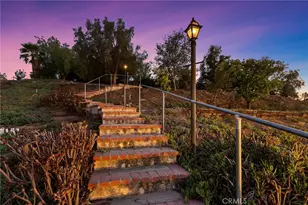 9658 Wheatland Ave, Sunland, CA 91040 - Photo 31