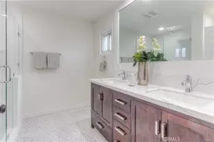 1925 N Screenland Dr, Burbank, CA 91505 - Photo 17