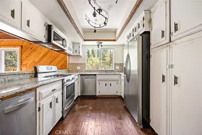 710 Arbula Drive, Crestline, CA 92325 - Photo 9