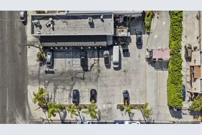 11671 Victory Boulevard, North Hollywood, CA 91606 - Photo 5