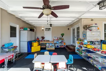 16040 Parthenia, North Hills, CA 91343 - Photo 43