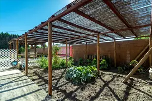 16040 Parthenia, North Hills, CA 91343 - Photo 29