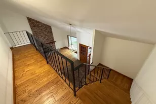 3003 Mesa Verde Dr, Burbank, CA 91504 - Photo 29