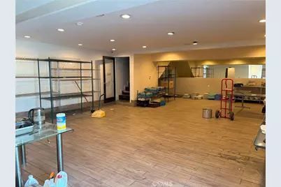 1861 Victory Place, Burbank, CA 91506 - Photo 3