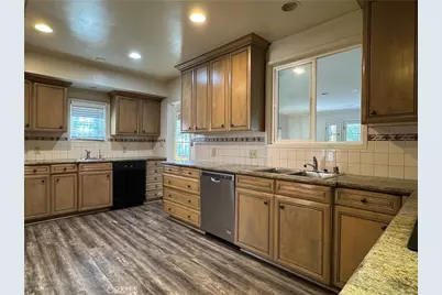 315 N Martel Avenue, Los Angeles, CA 90036 - Photo 15