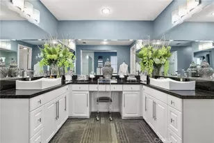 27636 Camellia Dr, Saugus, CA 91350 - Photo 13