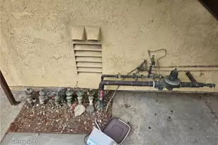 17717 Scherzinger Ln, Canyon Country, CA 91387 - Photo 17