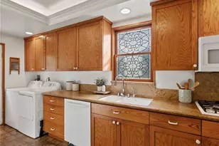 1516 N Pepper St, Burbank, CA 91505 - Photo 5