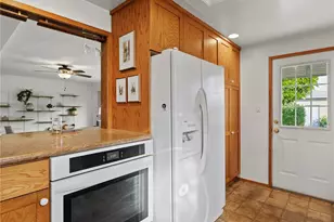 1516 N Pepper St, Burbank, CA 91505 - Photo 9