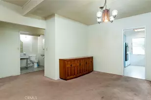 700 S Mariposa St, Burbank, CA 91506 - Photo 19