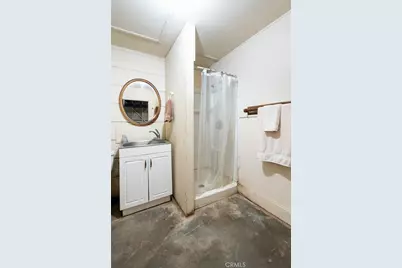700 S Mariposa Street, Burbank, CA 91506 - Photo 43