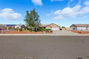 21268 Chardonnay, Apple Valley, CA 92308 - Photo 3