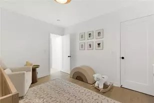 805 N Kemp, Burbank, CA 91505 - Photo 33