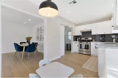 805 N Kemp, Burbank, CA 91505 - Photo 13