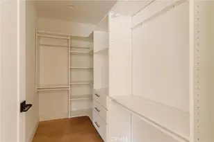 5240 Barker Dr, Los Angeles, CA 90042 - Photo 35