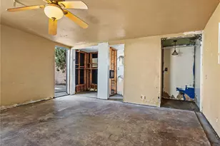 210 W Ash Ave, Burbank, CA 91502 - Photo 21