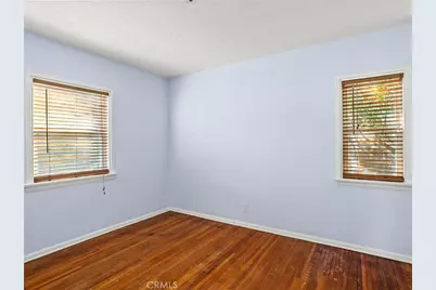 210 W Ash Avenue, Burbank, CA 91502 - Photo 17
