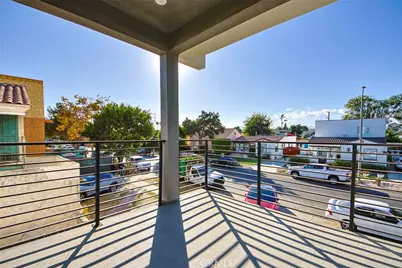 2202 Thurman Avenue, Los Angeles, CA 90016 - Photo 19