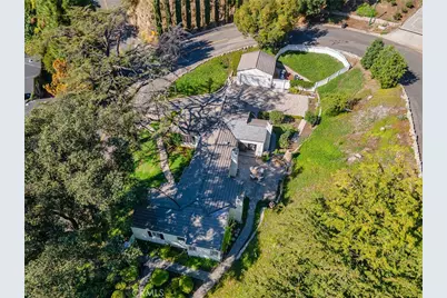 1620 Melwood Drive, Glendale, CA 91207 - Photo 51